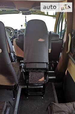 Микроавтобус Volkswagen Crafter 2010 в Киеве