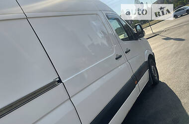 Грузопассажирский фургон Volkswagen Crafter 2014 в Киеве