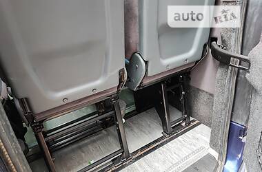 Туристичний / Міжміський автобус Volkswagen Crafter 2010 в Рівному