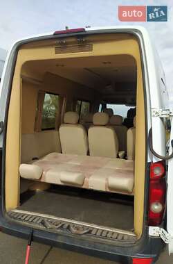 Микроавтобус Volkswagen Crafter 2010 в Кривом Роге