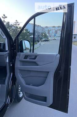 Грузовой фургон Volkswagen Crafter 2018 в Киеве