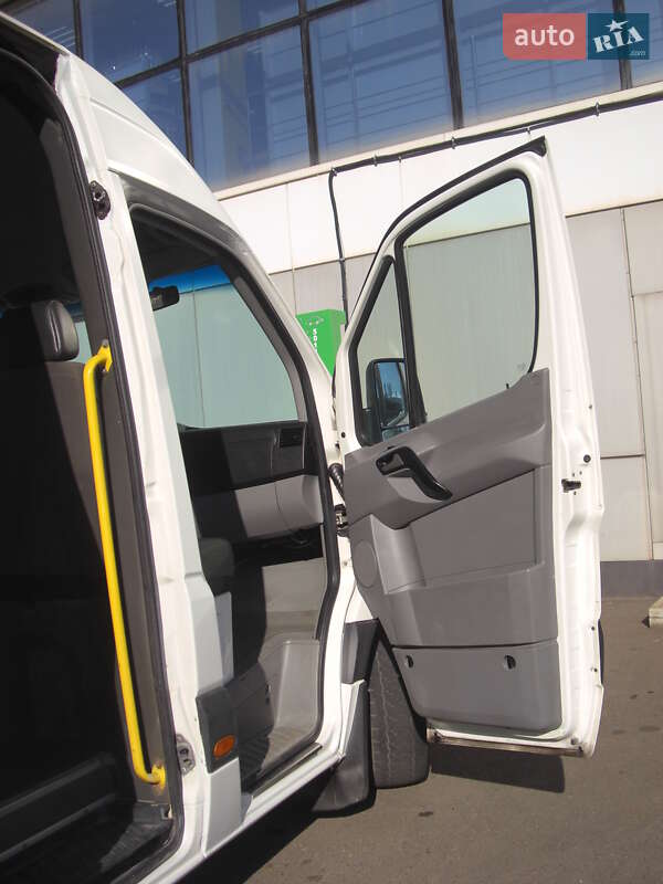 Микроавтобус Volkswagen Crafter 2012 в Кривом Роге