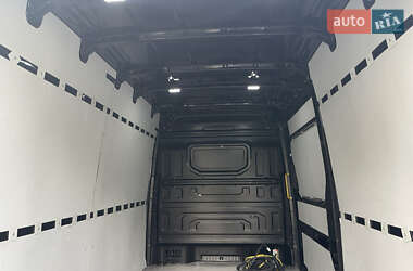 Грузовой фургон Volkswagen Crafter 2019 в 