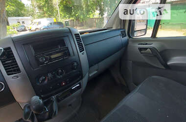 Грузовой фургон Volkswagen Crafter 2007 в Николаеве