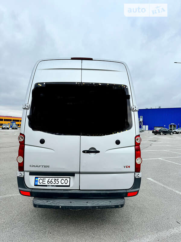 Інші вантажівки Volkswagen Crafter 2015 в Чернівцях