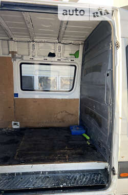 Грузовой фургон Volkswagen Crafter 2012 в Львове