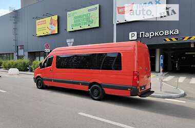 Інші автобуси Volkswagen Crafter 2013 в Києві