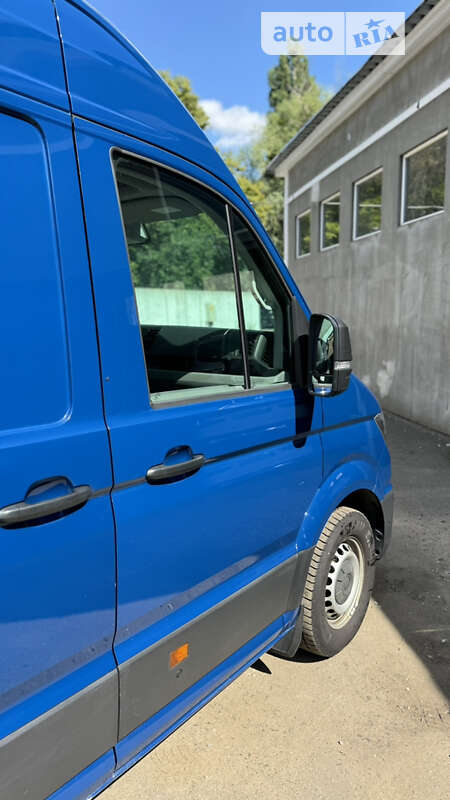 Грузовой фургон Volkswagen Crafter 2018 в Киеве