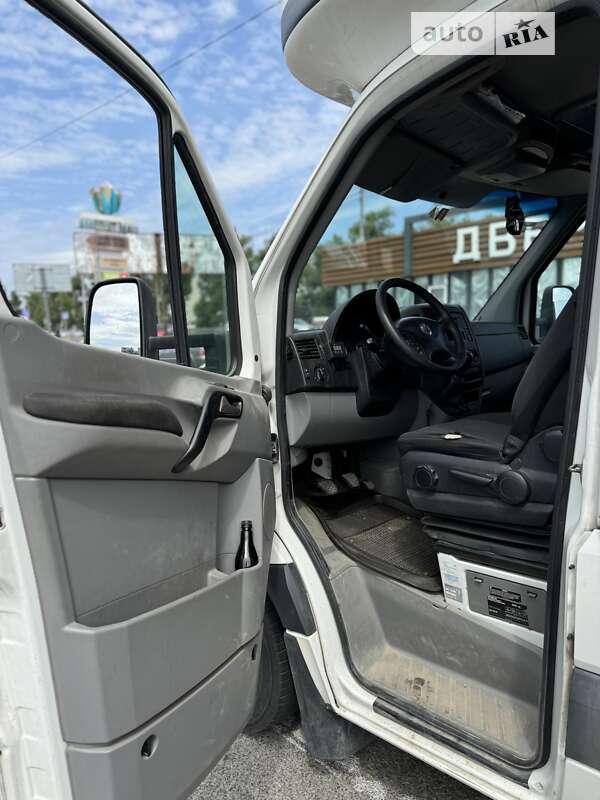 Тентований Volkswagen Crafter 2016 в Києві фото 27 Тентований Volkswagen Crafter 2016 в Києві