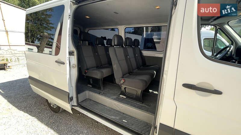 Микроавтобус Volkswagen Crafter 2012 в Апостолово