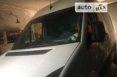 Микроавтобус Volkswagen Crafter 2014 в Ровно