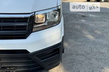 Вантажний фургон Volkswagen Crafter 2018 в Дубні