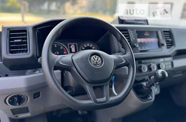 Вантажний фургон Volkswagen Crafter 2018 в Дубні