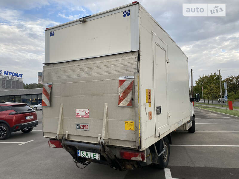 Вантажний фургон Volkswagen Crafter 2015 в Києві