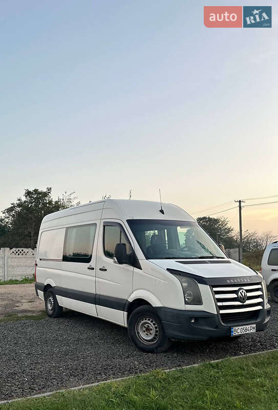 Вантажопасажирський фургон Volkswagen Crafter 2009 в Львові