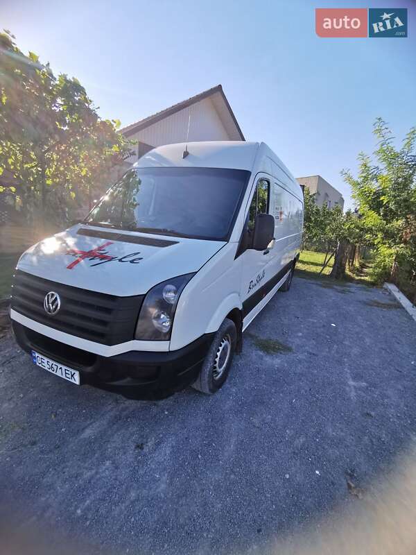 Вантажний фургон Volkswagen Crafter 2012 в Чернівцях