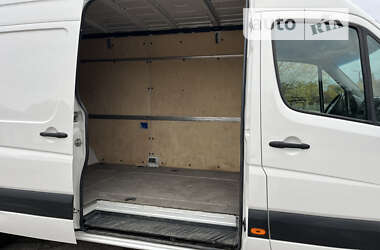 Вантажний фургон Volkswagen Crafter 2013 в Жовтих Водах