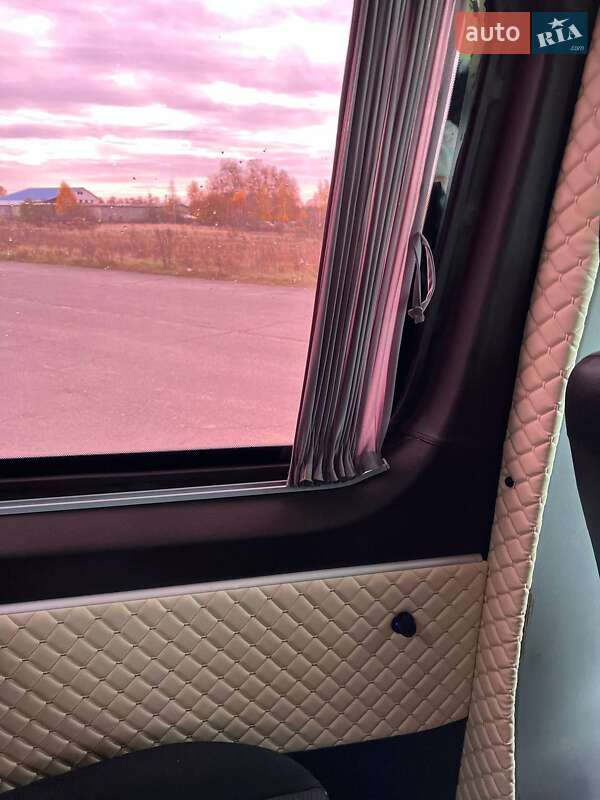 Микроавтобус Volkswagen Crafter 2015 в Березному