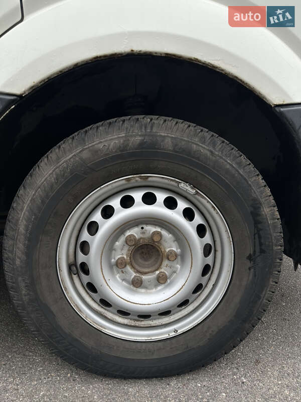 Вантажний фургон Volkswagen Crafter 2008 в Харкові