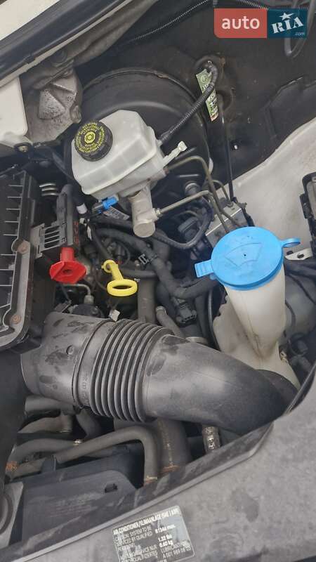 Грузовой фургон Volkswagen Crafter 2015 в Киеве