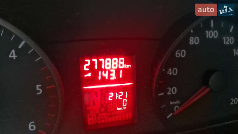 Грузовой фургон Volkswagen Crafter 2015 в Киеве