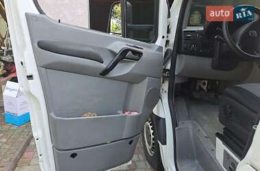 Автовоз Volkswagen Crafter 2014 в Кременці