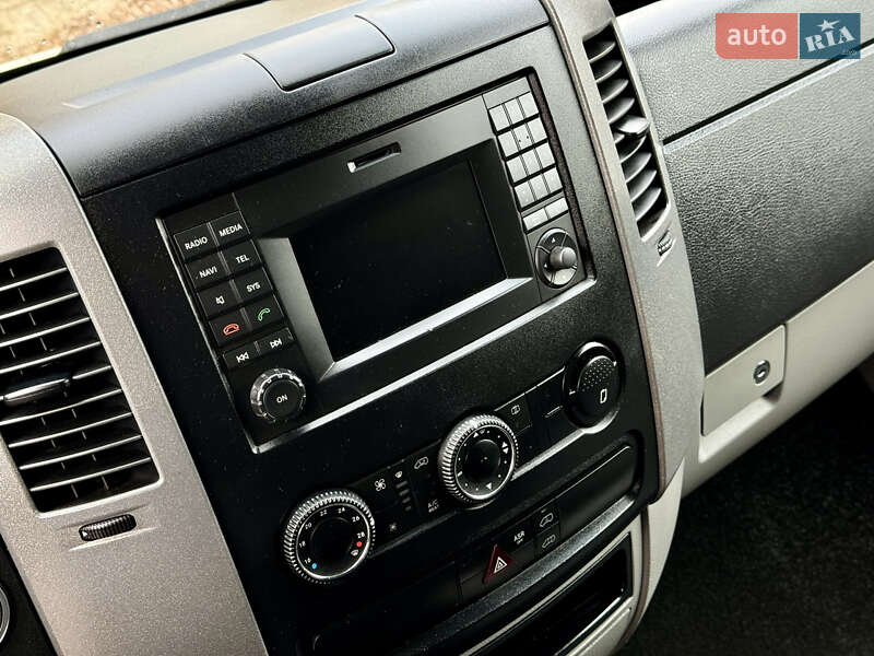 Грузопассажирский фургон Volkswagen Crafter 2016 в Виннице