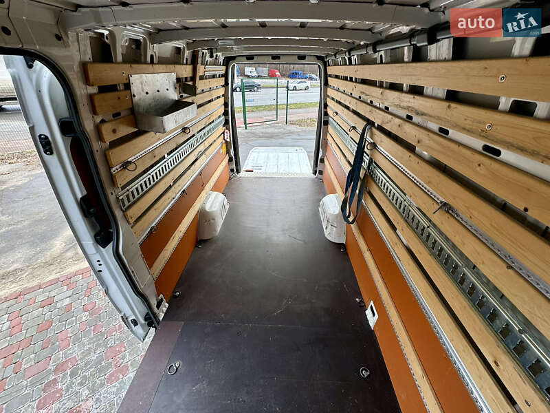 Грузопассажирский фургон Volkswagen Crafter 2016 в Виннице