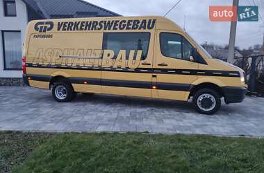 Грузопассажирский фургон Volkswagen Crafter 2012 в Ровно