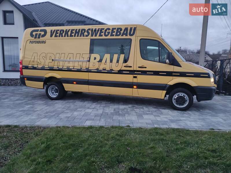 Вантажопасажирський фургон Volkswagen Crafter 2012 в Рівному