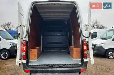 Вантажний фургон Volkswagen Crafter 2015 в Івано-Франківську