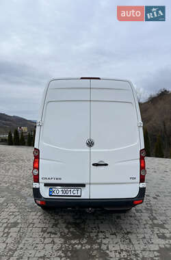 Вантажний фургон Volkswagen Crafter 2012 в Ужгороді