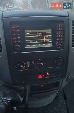 Грузовой фургон Volkswagen Crafter 2014 в 