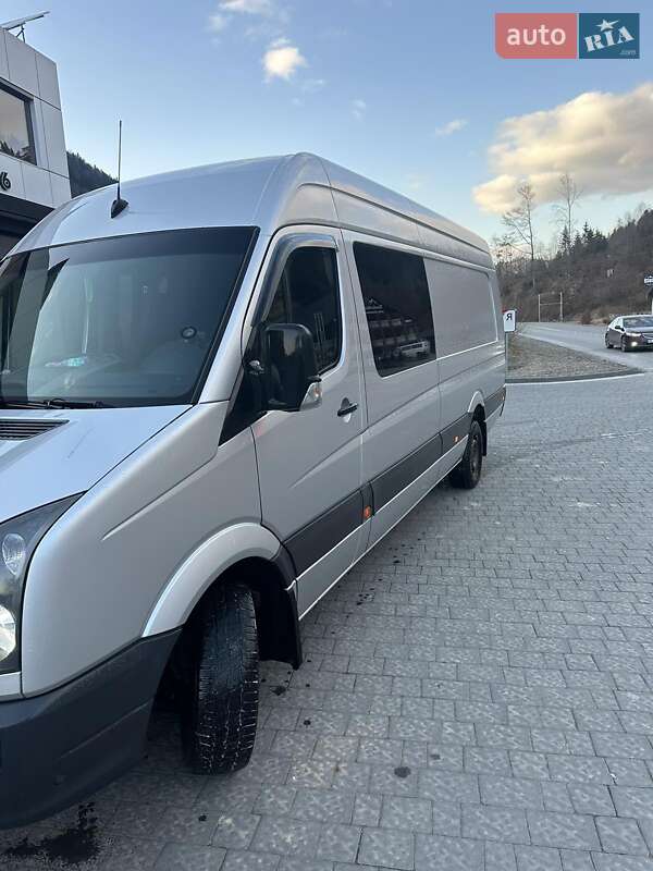 Грузопассажирский фургон Volkswagen Crafter 2008 в Иршаве