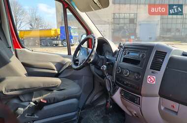 Грузовой фургон Volkswagen Crafter 2013 в 