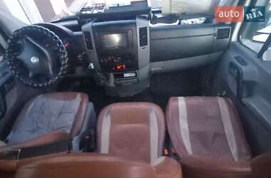 Пригородный автобус Volkswagen Crafter 2011 в Броварах