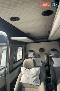 Микроавтобус Volkswagen Crafter 2010 в 