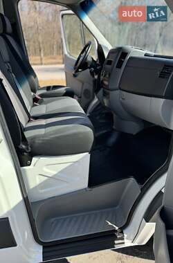 Вантажний фургон Volkswagen Crafter 2013 в 