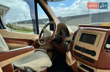 Грузопассажирский фургон Volkswagen Crafter 2012 в 