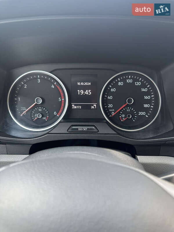 Грузовой фургон Volkswagen Crafter 2018 в Нововолынске