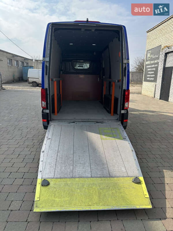 Грузовой фургон Volkswagen Crafter 2018 в Нововолынске