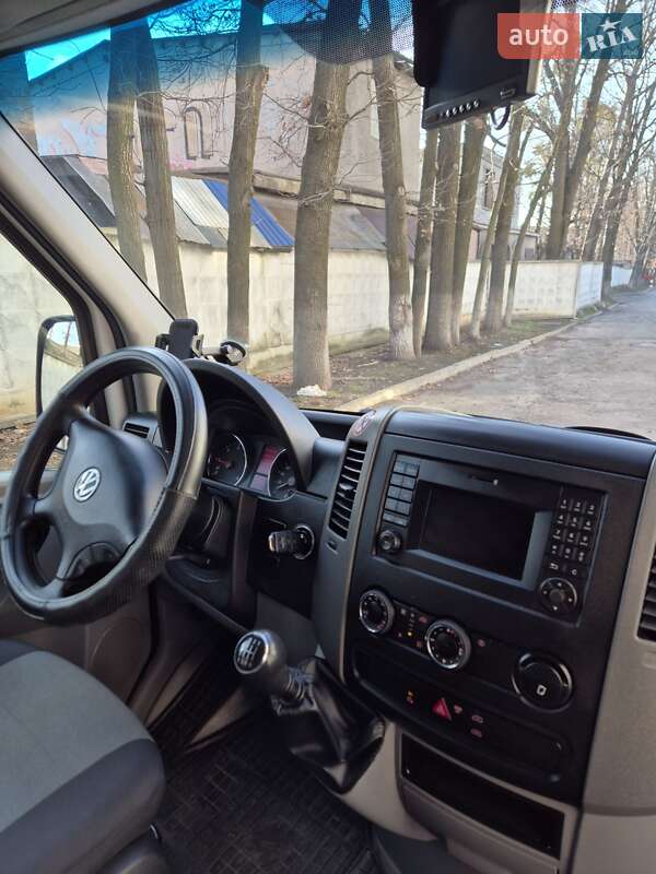 Вантажний фургон Volkswagen Crafter 2016 в Києві