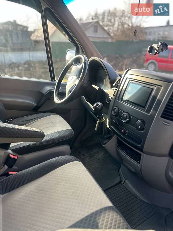 Микроавтобус Volkswagen Crafter 2008 в Шумске