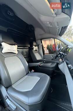 Вантажний фургон Volkswagen Crafter 2017 в 