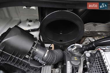 Вантажний фургон Volkswagen Crafter 2022 в 