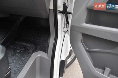 Вантажний фургон Volkswagen Crafter 2022 в 
