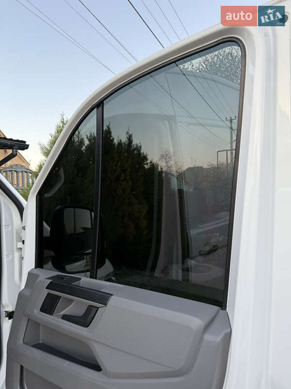 Грузопассажирский фургон Volkswagen Crafter 2019 в Днепре