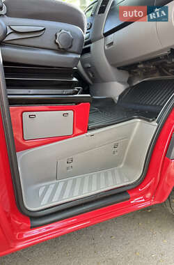 Микроавтобус Volkswagen Crafter 2016 в 