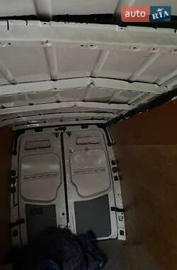 Вантажний фургон Volkswagen Crafter 2014 в 