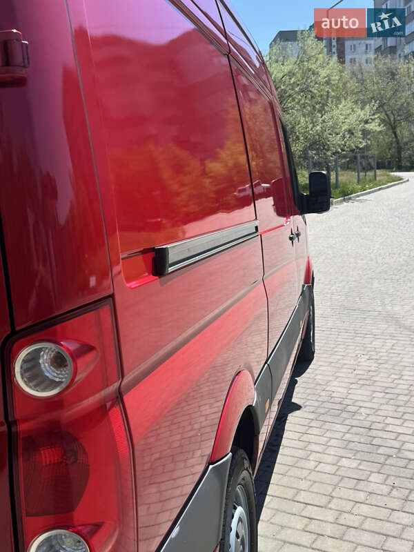 Вантажний фургон Volkswagen Crafter 2010 в Миколаєві